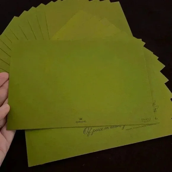 Hallmark Christmas Cards Green- 10 cards - Picture 3 of 4